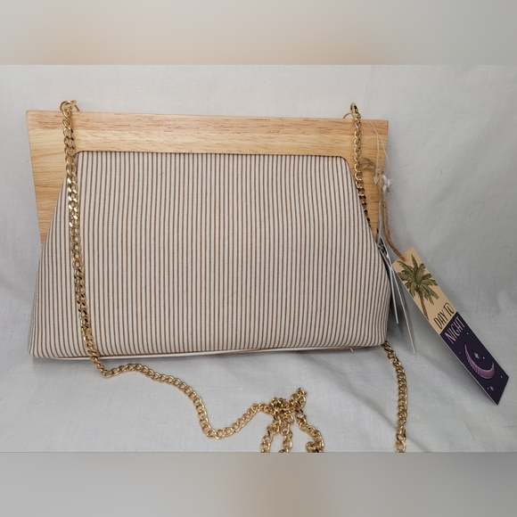 Haute Hippie Clutch/Crossbody w/ Detachable Chain, Light Wood Handle - Picture 6 of 7